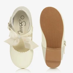 Sevva Girls Ivory Patent Faux Leather Bow Shoes Outlet